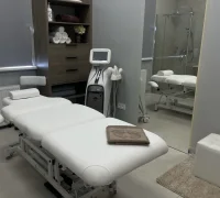 Медицинская клиника Shining Beauty Clinic Фотография 2